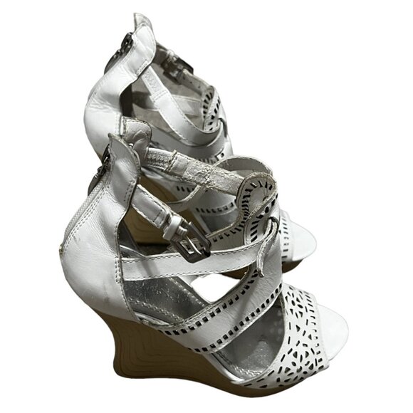 Guess Agenta White Leather Wooden Wedge Heels Sz 6.5 Womens Open Toe Ankle - Picture 8 of 16